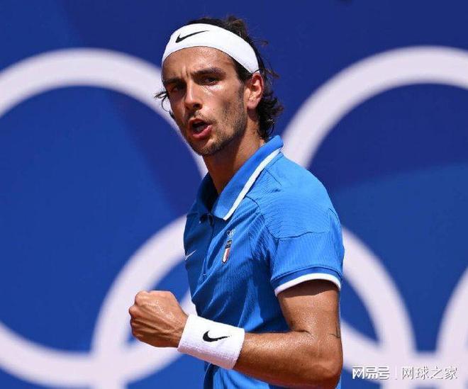 他们通过不 他们通过不